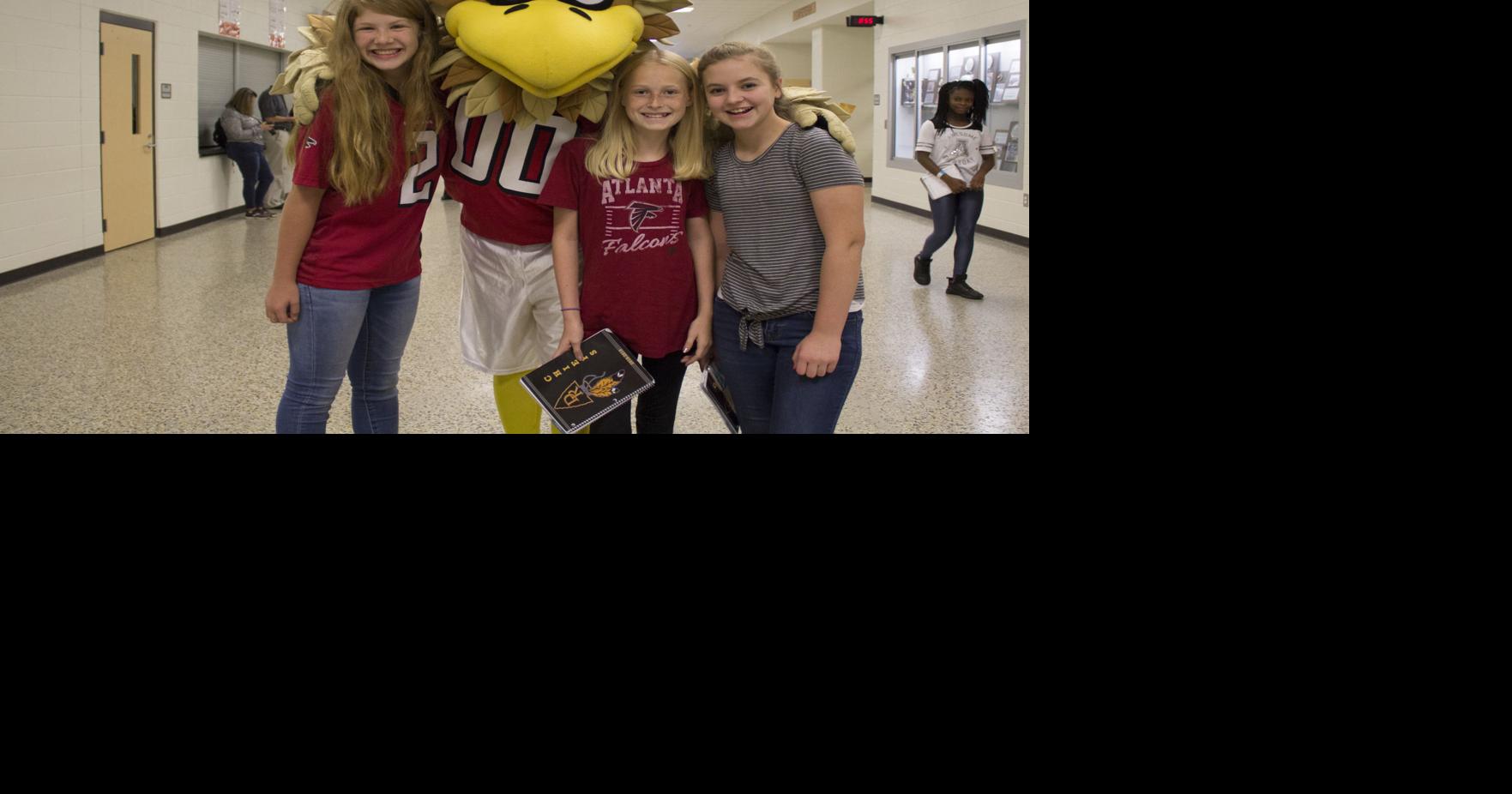 Falcons, Atlanta Community Food Bank promote breakfast at Dean Rusk ...