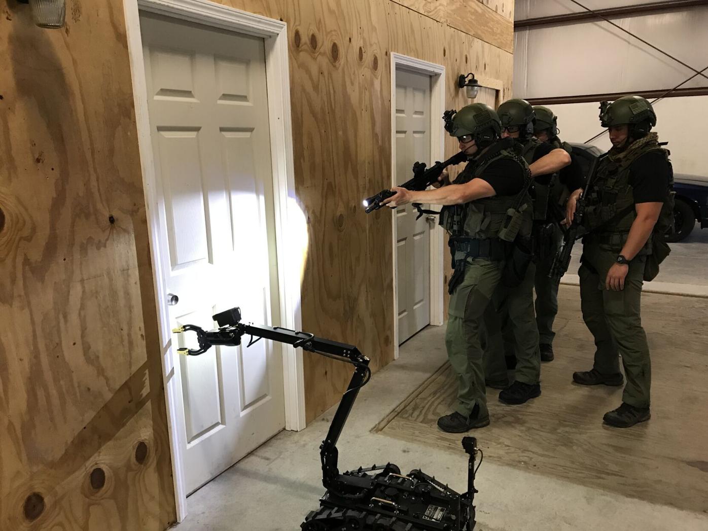 Sheriff S Office Swat Team Training With New Robot Local News Tribuneledgernews Com Sheriff S Office Swat Team Training With New Robot Local News Tribuneledgernews Com