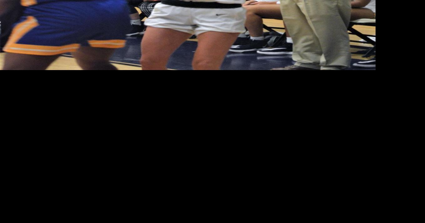 Playing fast Reinhardt women's basketball off to best start in program