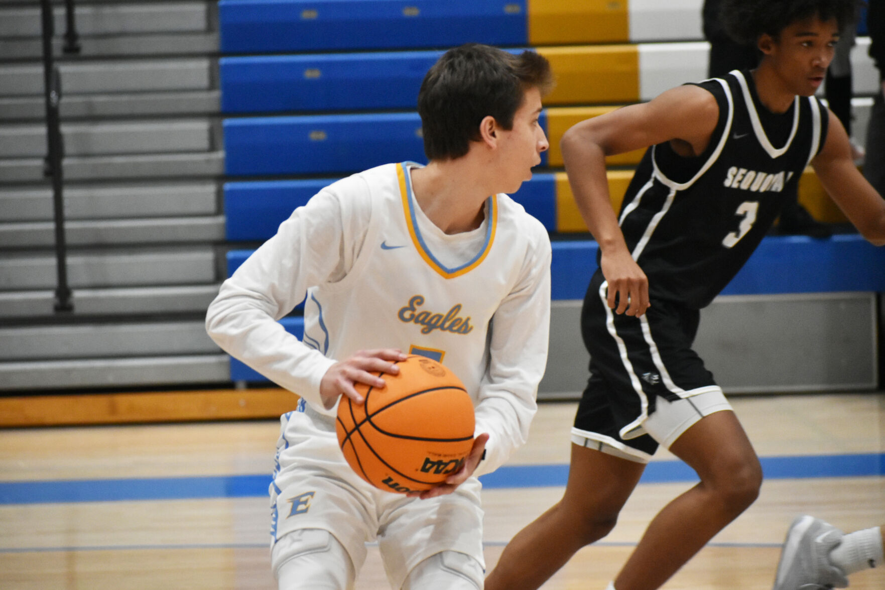 Etowah Eagles Dominate Sequoyah in 76-54 Victory, Maintain Perfect Record