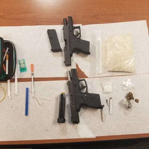 Tennessee couple arrested after large amount of meth, guns found in car ...