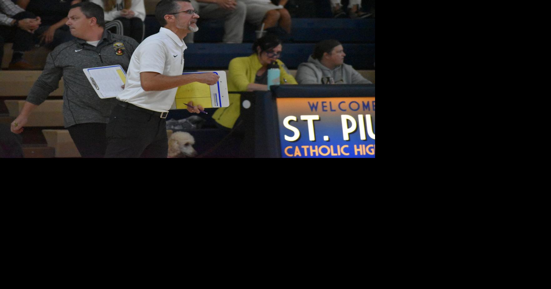 Volleyball Coach of the Year Edwards leads veteran team through final