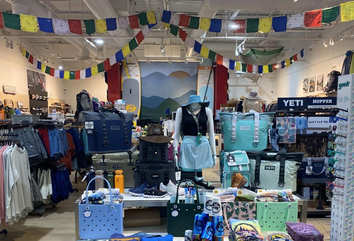 Mountain High Outfitters moves into new location at Outlet ...