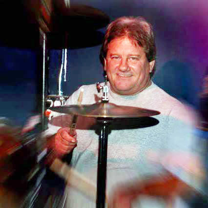洋楽 TRAVIS CUT/another day another drummer Travis Cut – Another Day Another Drummer / A singles Compilation