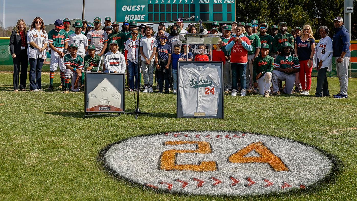 PHOTOS: Atlanta Braves star honored with Michael Harris II Day at  Stockbridge High School, Slideshows