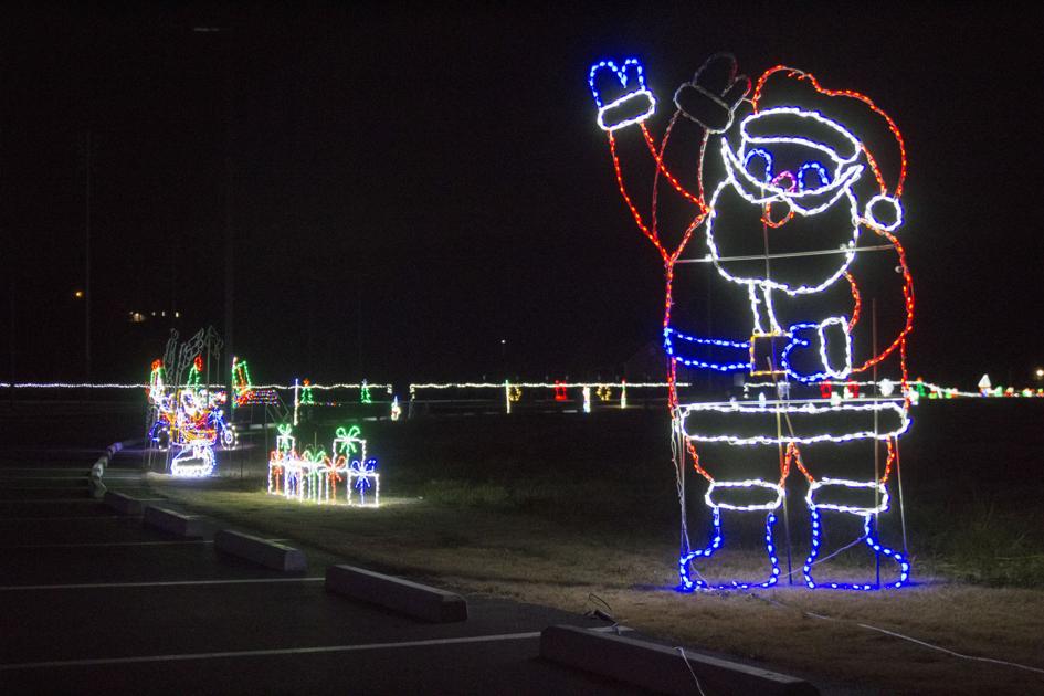 Holiday light show opens at Veterans Park Cherokee LedgerNews