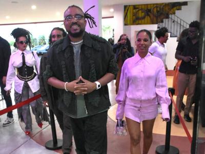 Machel eyes 12th Road March, signals exit