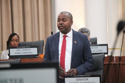 Cummings rejects $250,000 kickback allegation