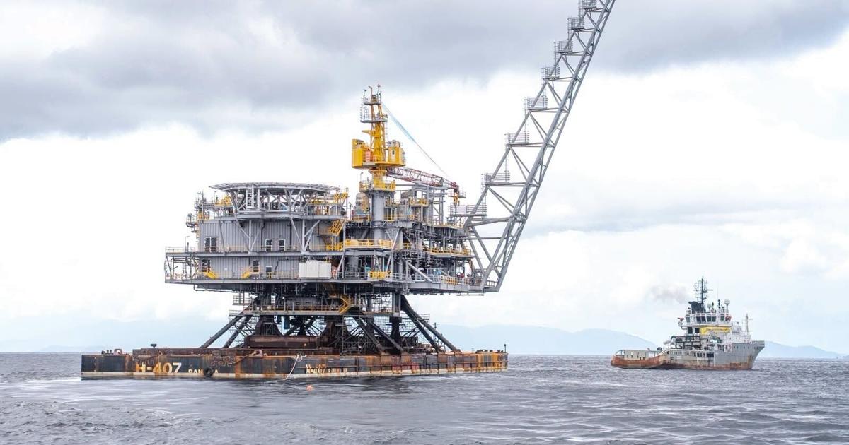 Shell’s Manatee platform arrives in T&T