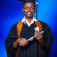 Teen dies after graduating