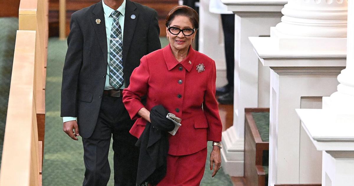 PM: Govt will work with maxi operators