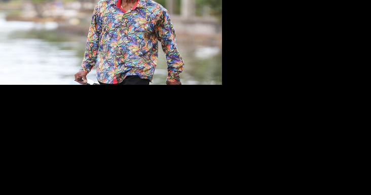 Boogsie boogies into his groovy 70s - Vimarsana News