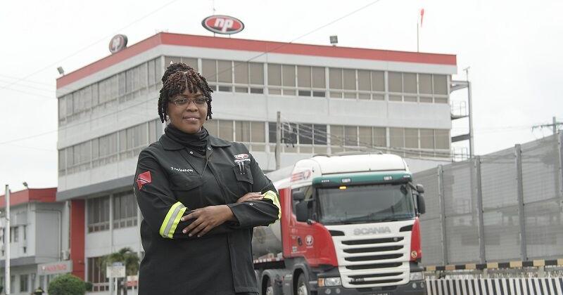 NP lauds lone female road tank wagon driver | News Extra ...