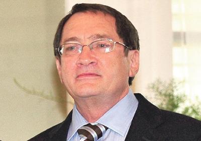 Hamel-Smith supports enquiry into CCJ