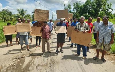 Kanhai residents threaten to withhold votes