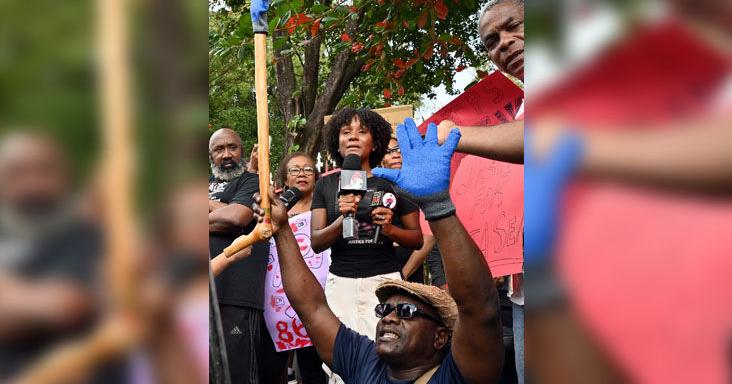 Call for CoP, Alexander to step down