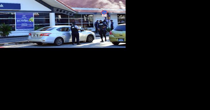 Residents tell police of traffic woes - Vimarsana News