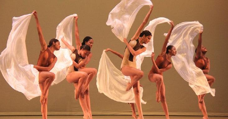 Metamorphosis marks 30 years of dance - Vimarsana News