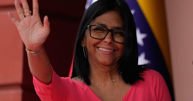 Venezuela's Acting President visits Barbados