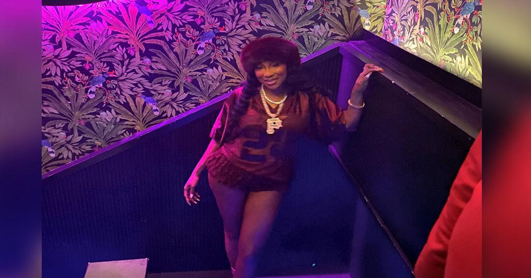 Patrice Roberts cancels ticketed concert to perform free