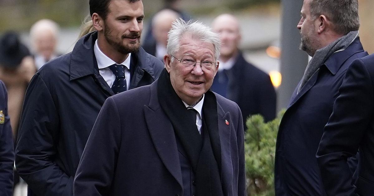 Bobby Charlton laid to rest Bobby Charlton laid to rest