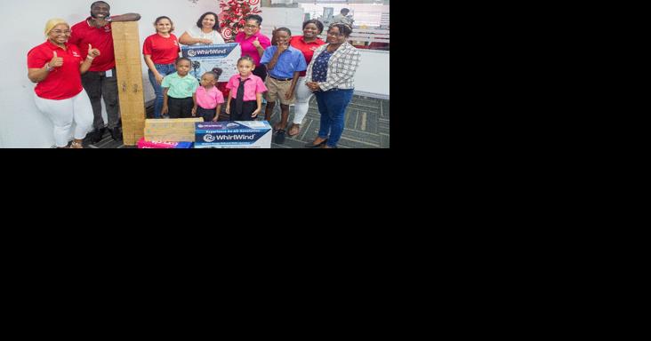 Nelson St Boys', Raffa House get gifts | Local Business - Vimarsana News