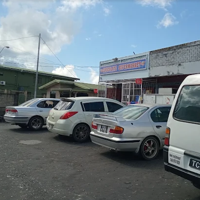 Robbers hit Chocolate Supermarket in Palmyra