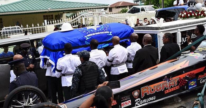 Gridlock, big turnout at slain cop's funeral | News Extra - Vimarsana News