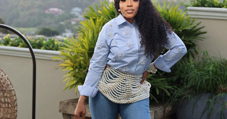 Destra returns with Reflections