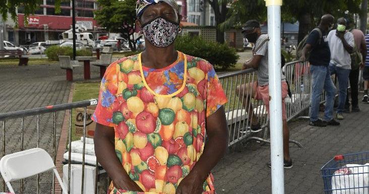 Vendors report slow Christmas sales