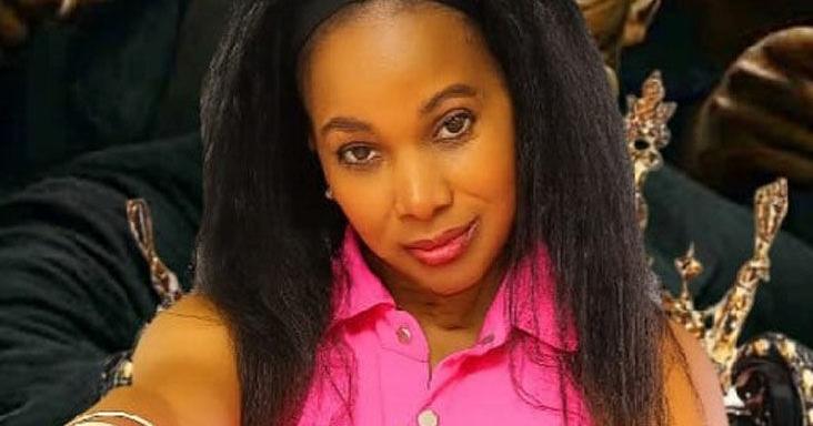 Carlene Wells calls out ‘Hypocrites’ in song