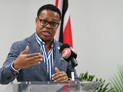 Amery: PM must explain US coalition
