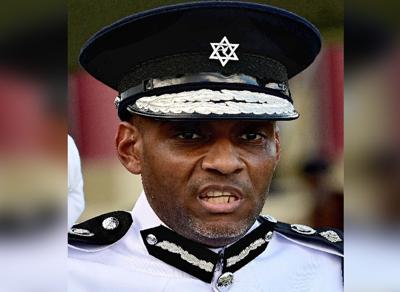 Two surrender after cop shot