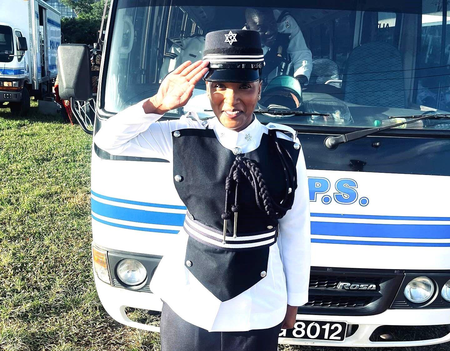 'T&T now a criminal war zone' News Extra