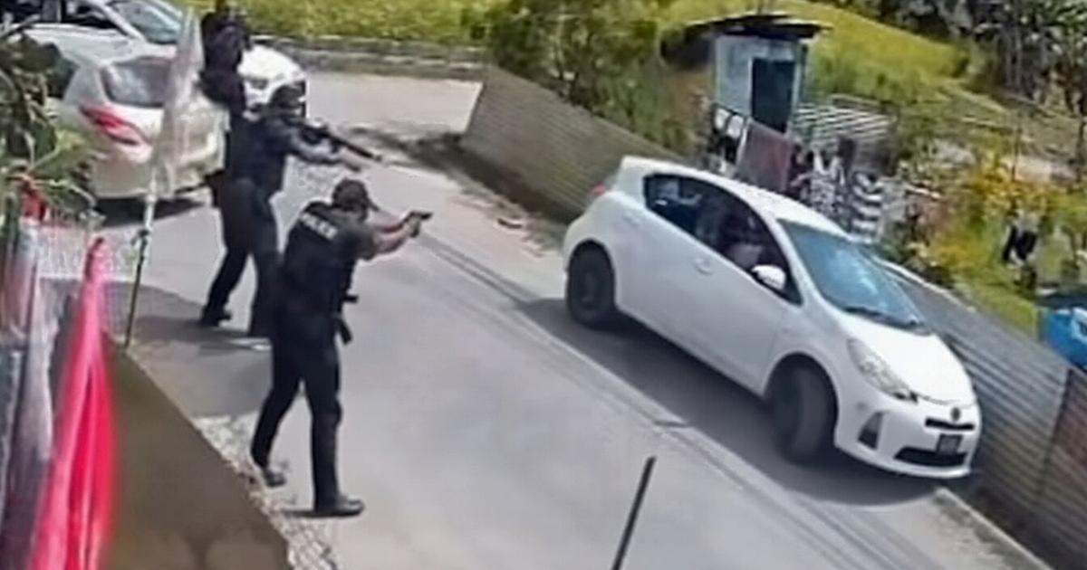The police version of events: Sealy fired Glock at cops May 26, 2026 3 mins ago 4 min to read