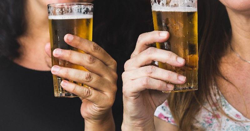 ‘Liquor tax hike may cut bar spending’