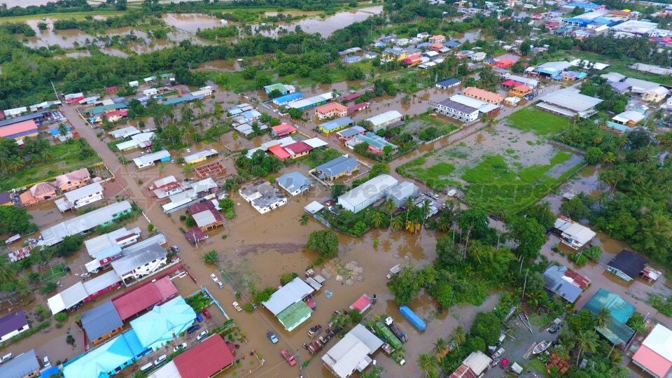 T&T Under Water | Photo Gallery | trinidadexpress.com