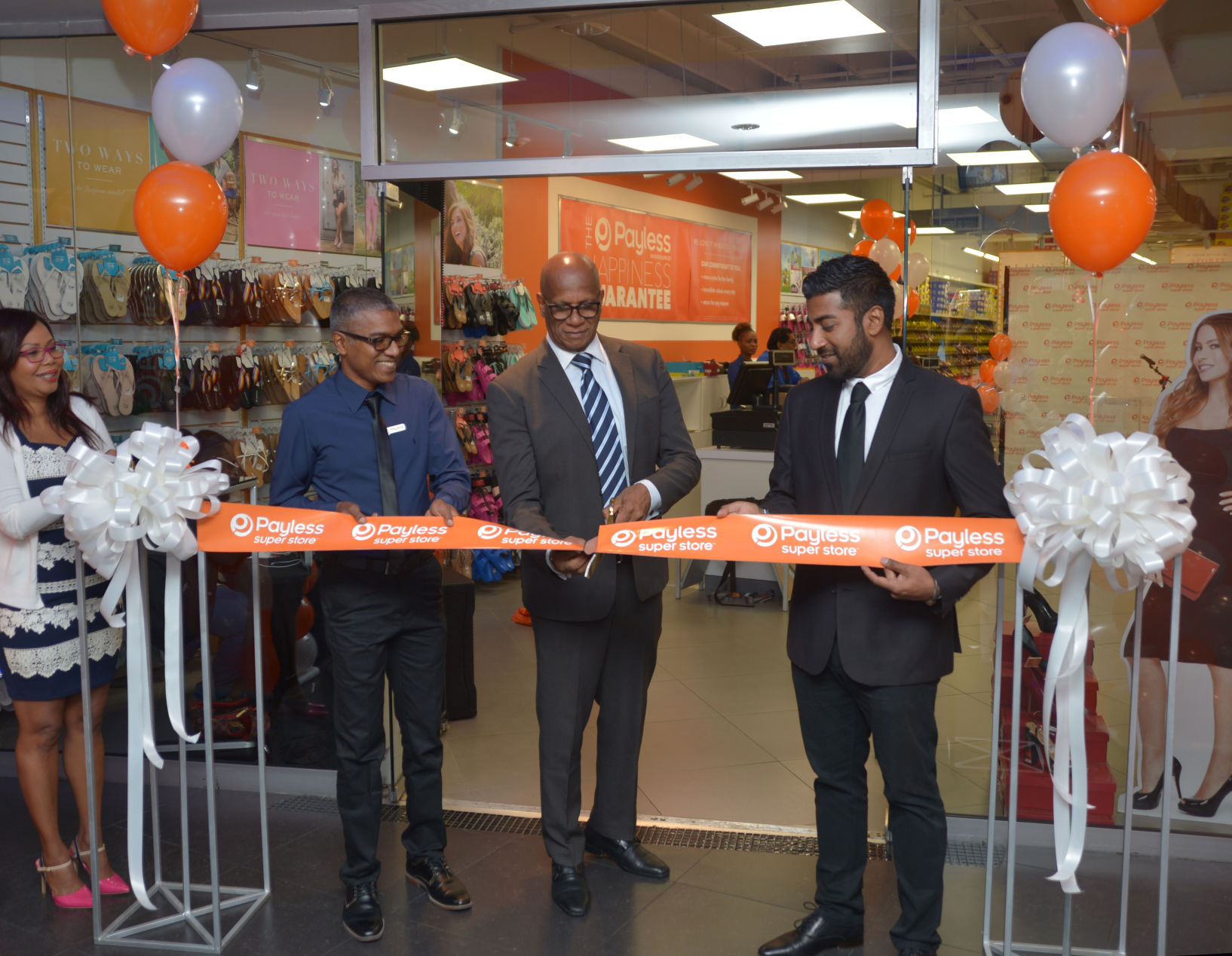 Payless opens second superstore