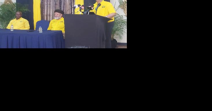 Paray takes on Kamla - Vimarsana News