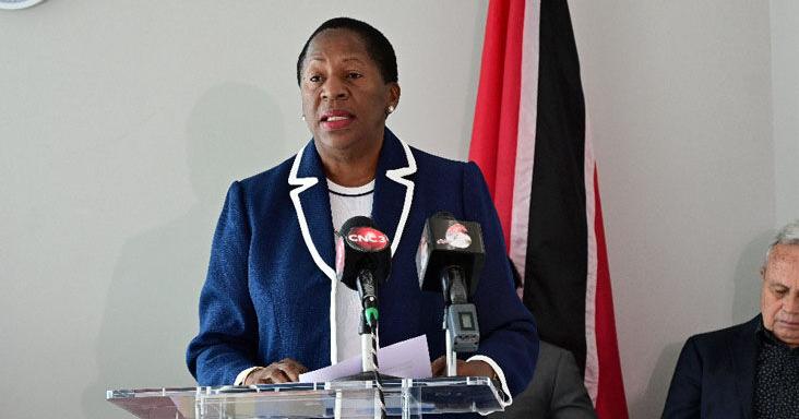 Beckles urges unity amid leadership change