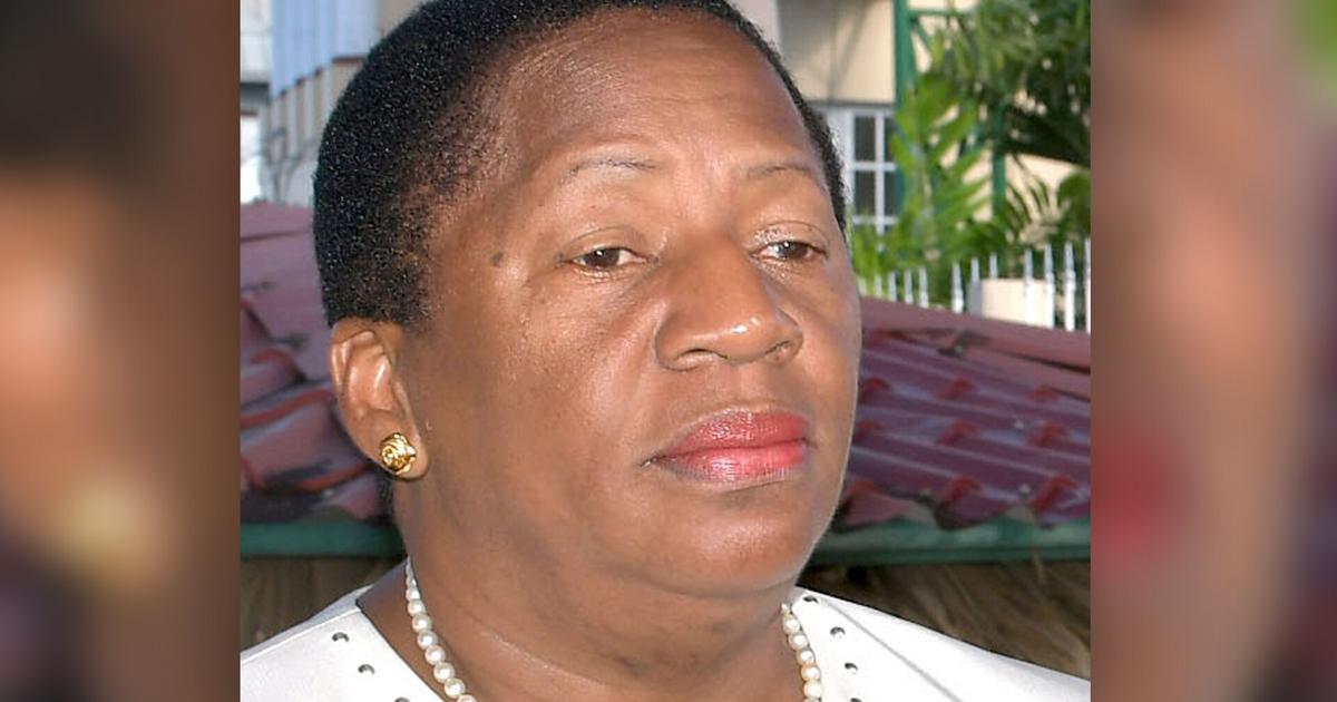 Kamla beleidigt Trinidad und Tobago.
