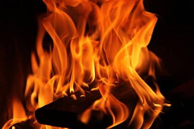 Man leaves to sell yams, returns to house fire
