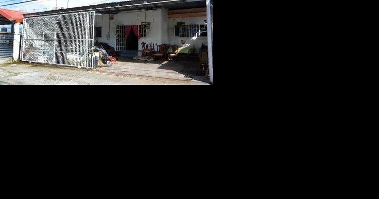 Shot through locked gate - Vimarsana News