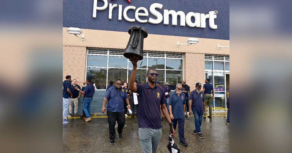 OWTU: LET CASHIERS SIT