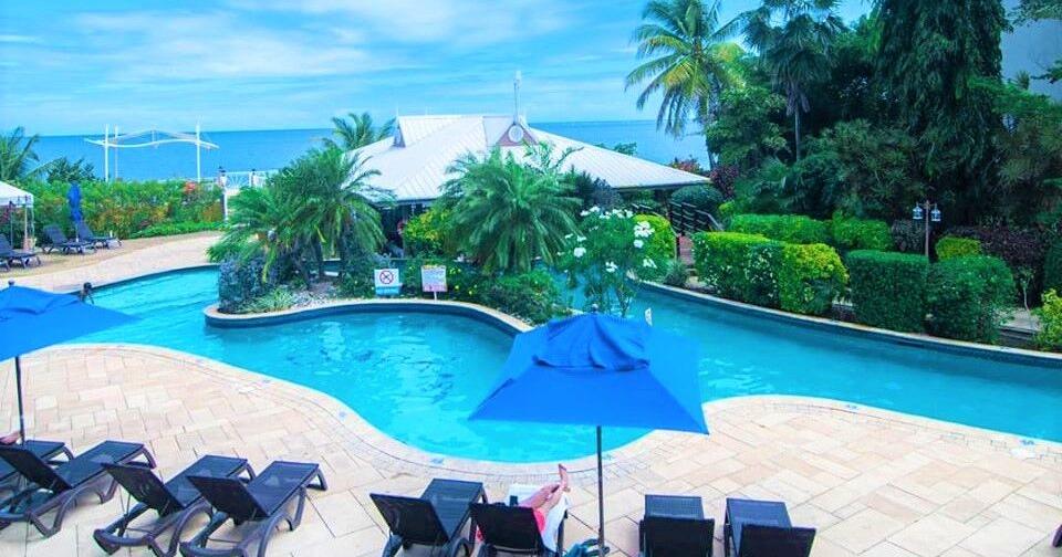 Tourist robbed at Tropikist hotel - Vimarsana News