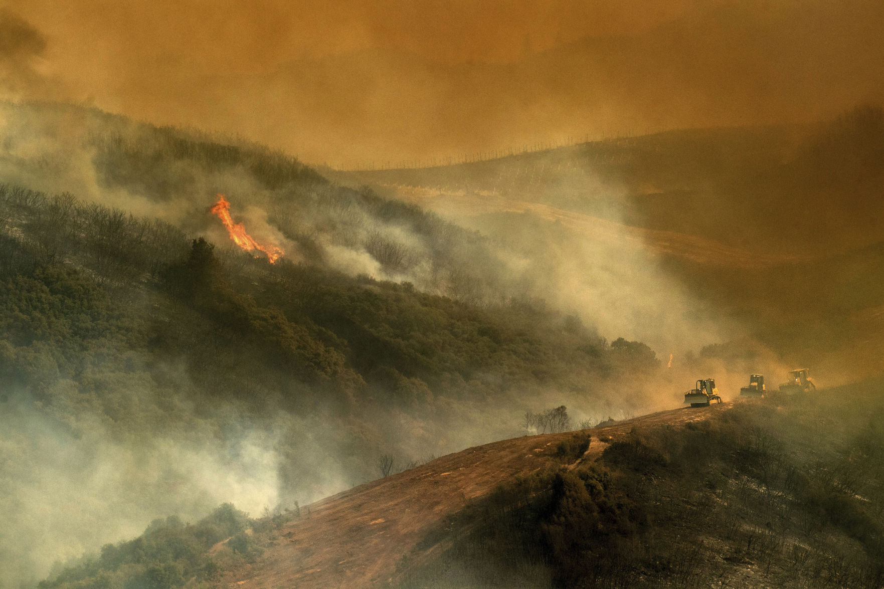 Largest Wildfire In California History Still Growing | World News ...