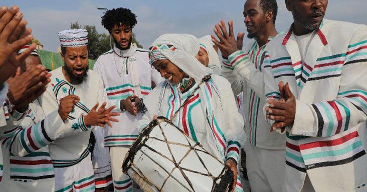 Thousands celebrate culture and tradition