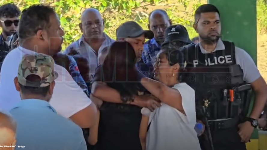 Sean Luke Son in handcuffs at father's funeral: Homicide officers probe death ...