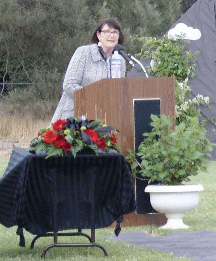 Hayfork High School graduates 16 seniors Schools