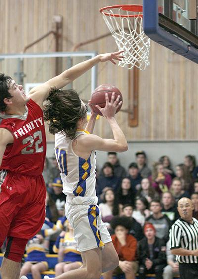 Trinity Falls In Semifinals High School Sports Trinityjournal Com